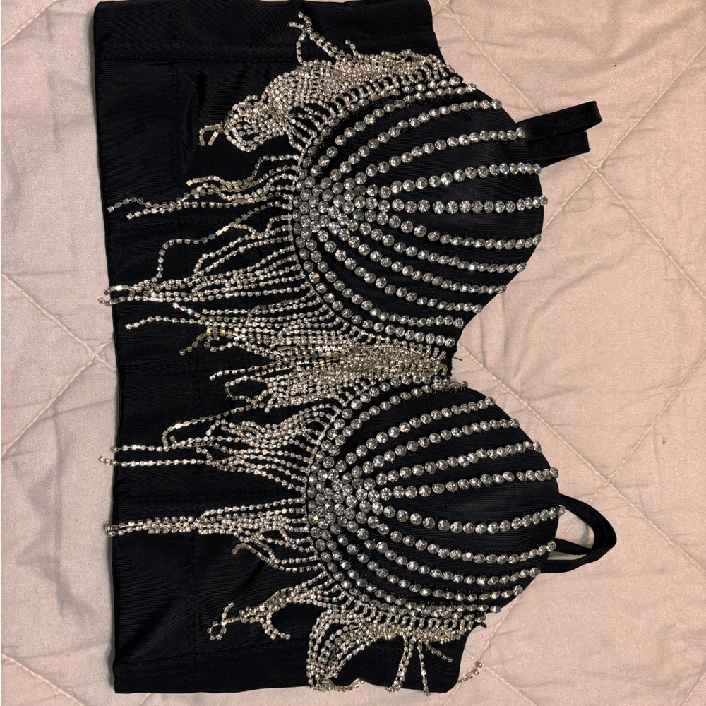 AKIRA Black and Silver Detailed Top